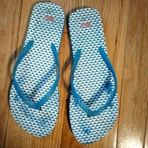 ⚡5/$25  Vineyard  Vines blue flip flop sandals